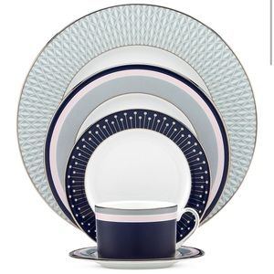 Kate Spade New York Mercer Drive Platinum 5 Piece Place Setting